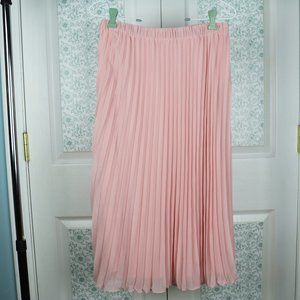 COPY - H&M pleated skirt
